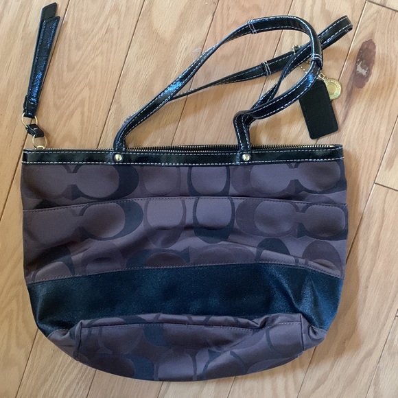 Like New Coach Brown Shoulder Bag - Picture 4 of 5